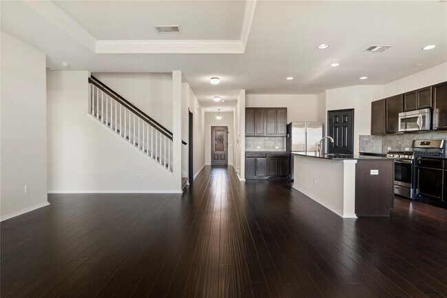 Building Photo - 12000 Kincardine Way