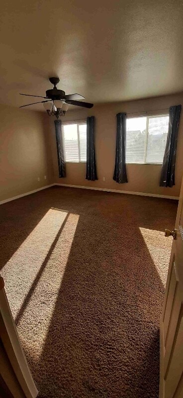 Building Photo - 2400 Westridge Dr