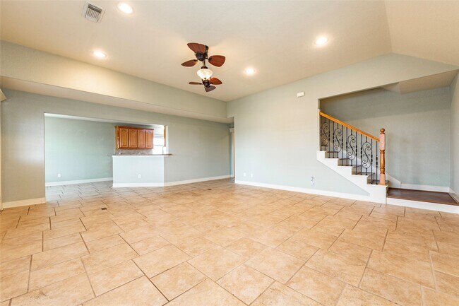 Building Photo - 70 Tarpon St
