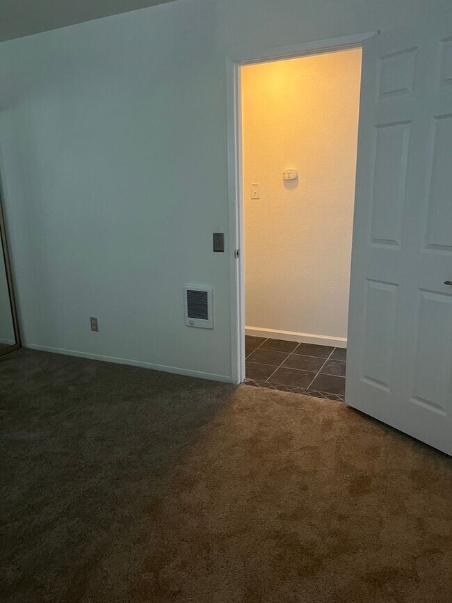 Building Photo - 55+ Home in Oceana Mission 1, Private End ...