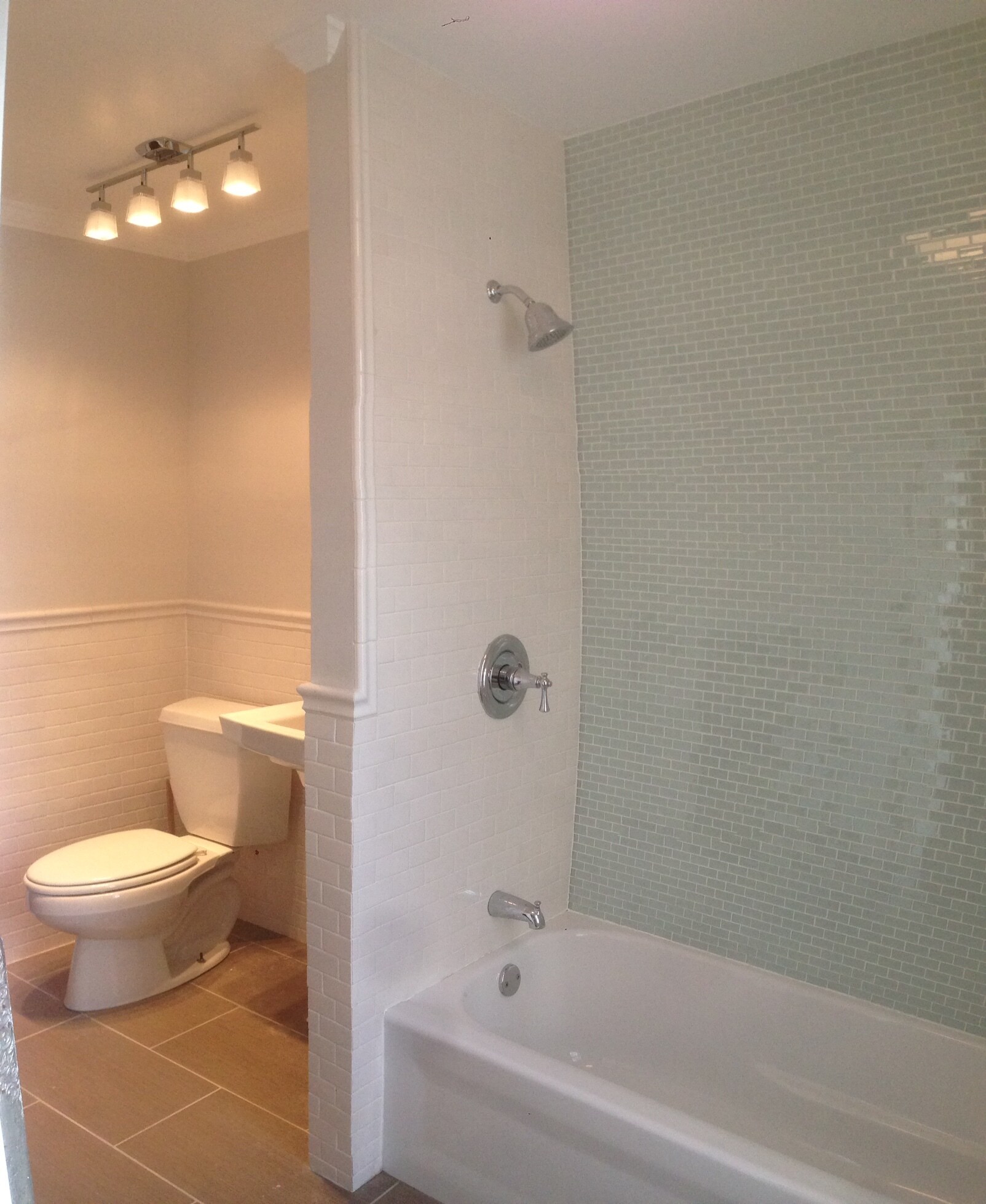 Building Photo - 2726 Colfax Ave S