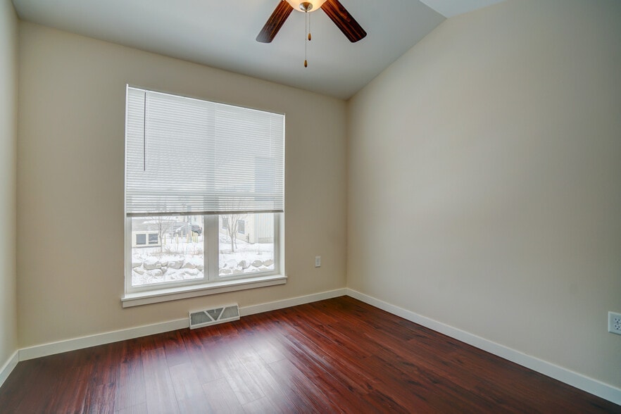 Building Photo - 4362 Eagle Ridge Ln