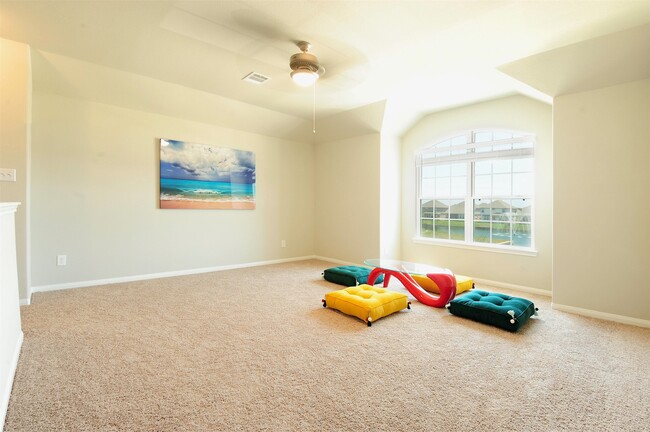Building Photo - 24930 Adami Veduta Ct