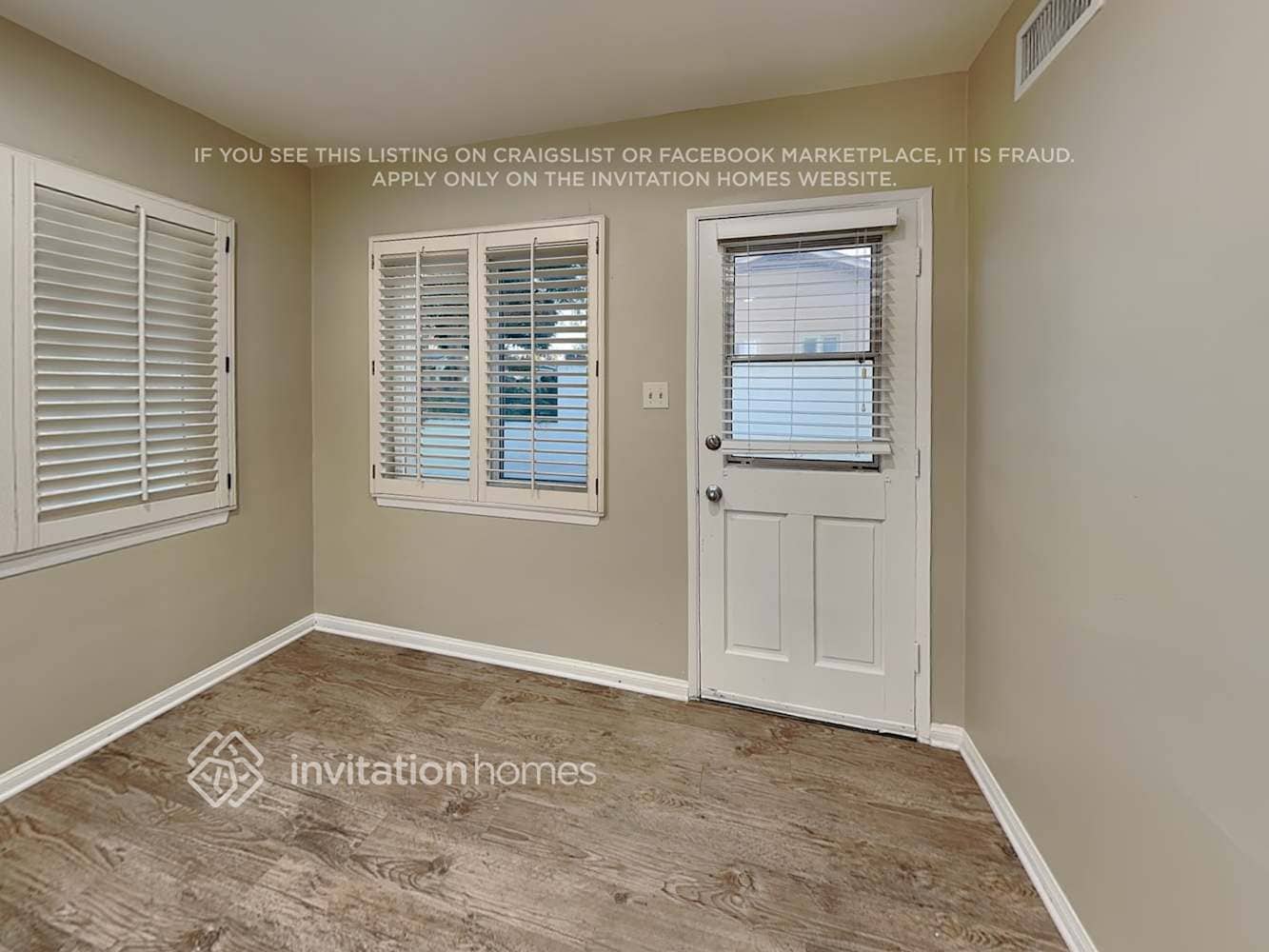 Building Photo - 2882 David St