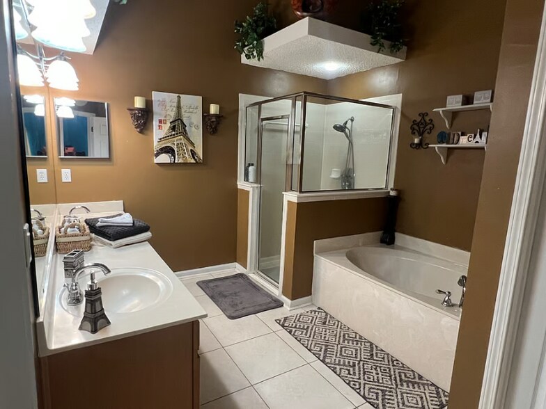 Building Photo - 1331 Haden Ln