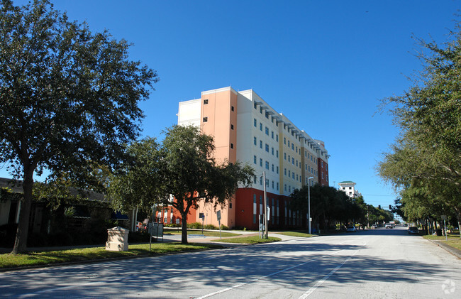 Building Photo - USF Residence Hall