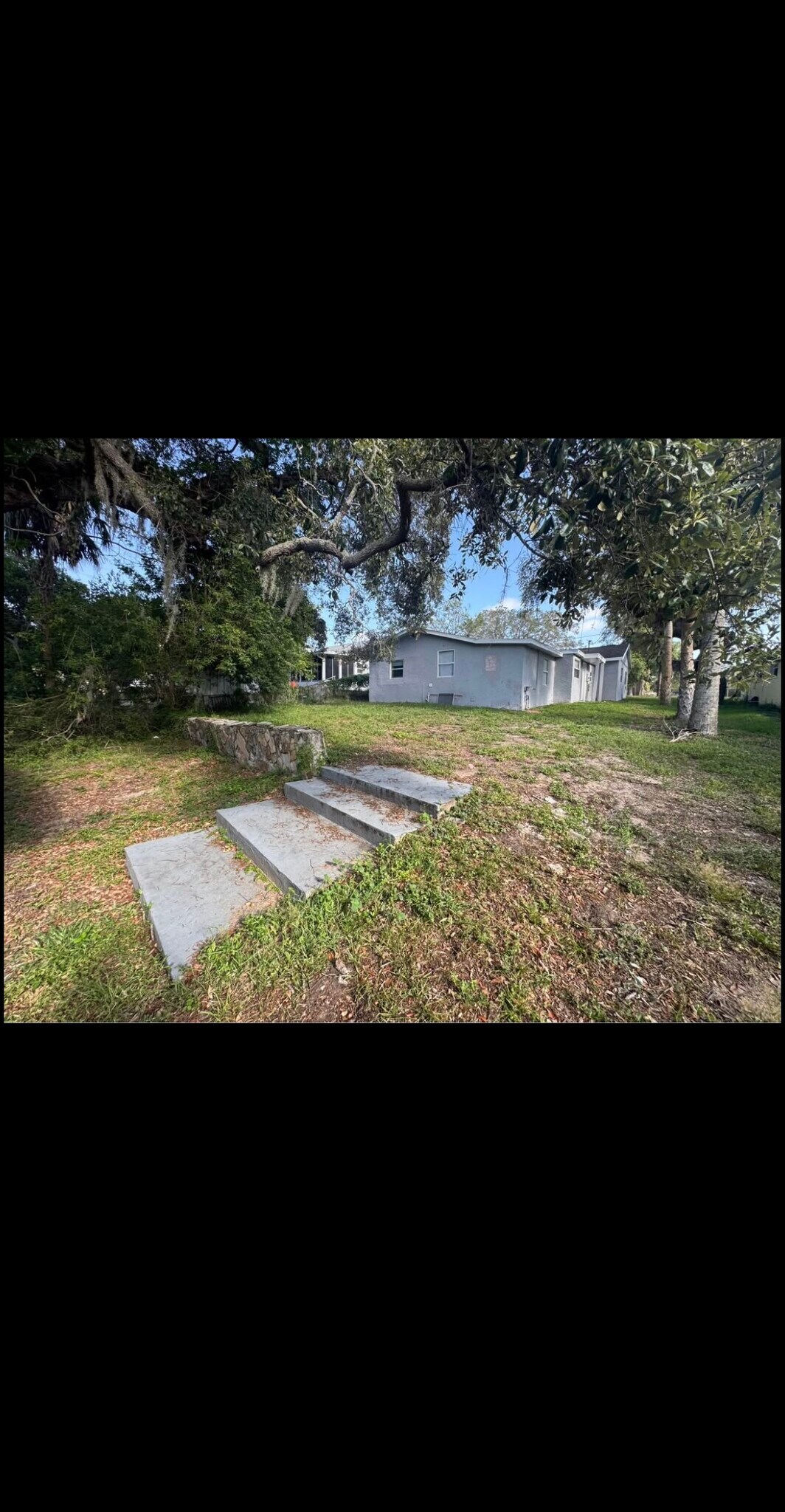 Building Photo - 515 E Morgan St