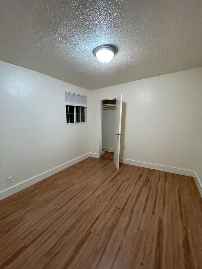 Building Photo - 1436-1438 3rd St