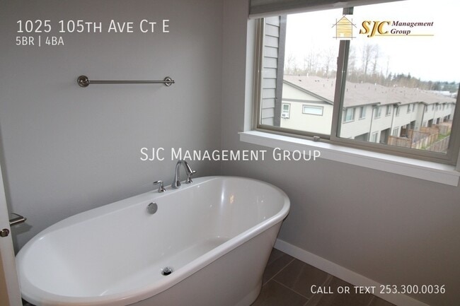 Building Photo - 1025 105th Ave Ct E