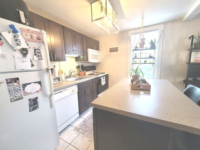 Interior Photo - The Mansion