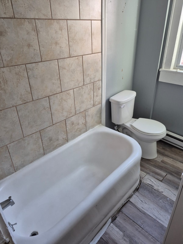 Building Photo - 904 Ash St