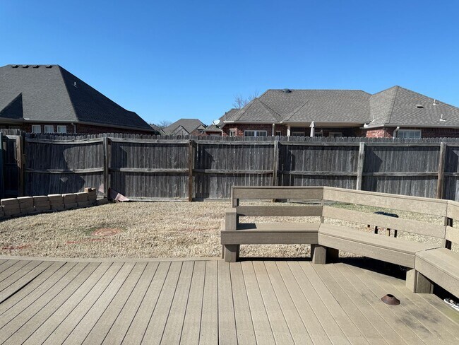 Building Photo - COMING SOON- 3 Bedroom With Whole House Generator, Bonus Room, Pet Friendly