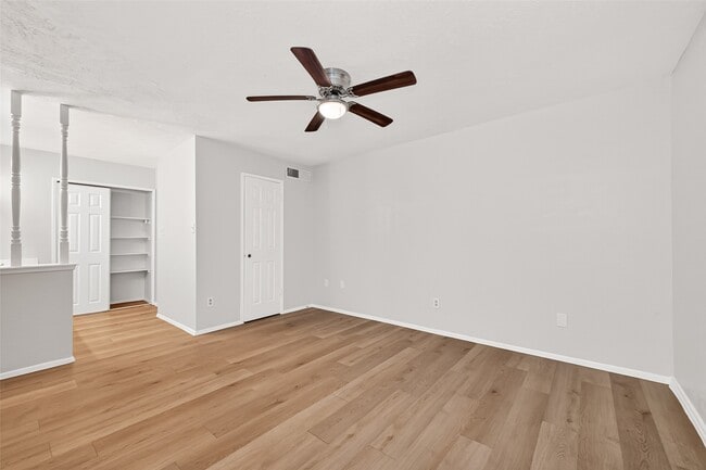 Building Photo - 17421 Ranch Country Rd