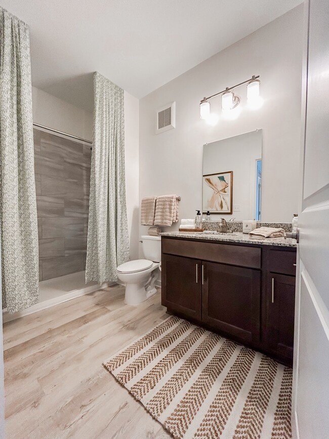 Building Photo - The Austin