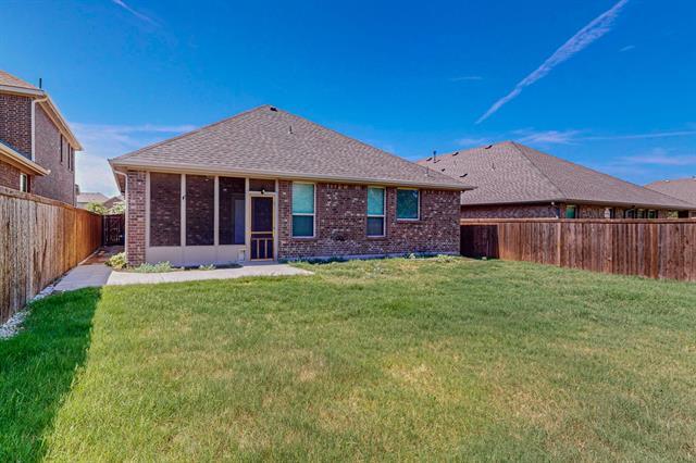 Building Photo - 1004 Bluebird Way