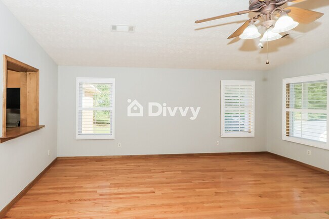 Building Photo - 1186 GA-155 N