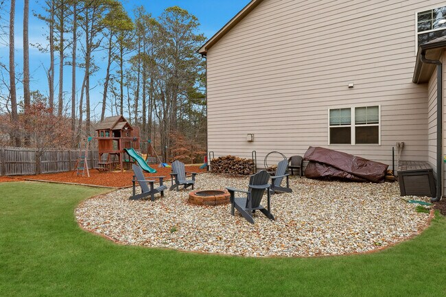 Building Photo - 212 Man O War Ct