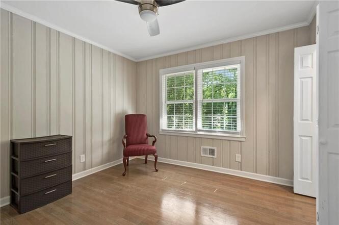 Building Photo - 2804 Dodson Dr