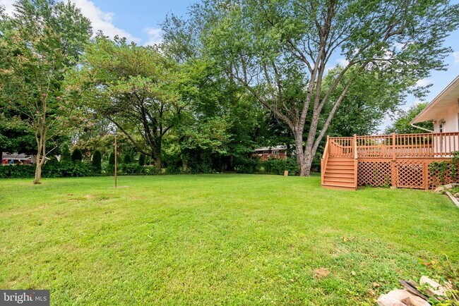 Building Photo - 1602 Woodmoor Ln