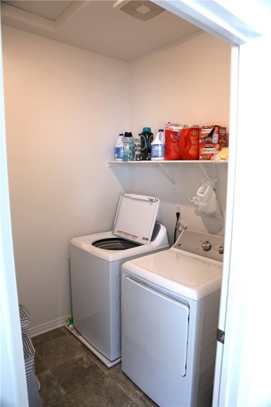 Building Photo - 16670 Crocus Ln