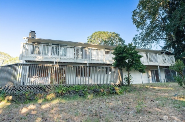 Building Photo - 7826 Emerald Dr SW