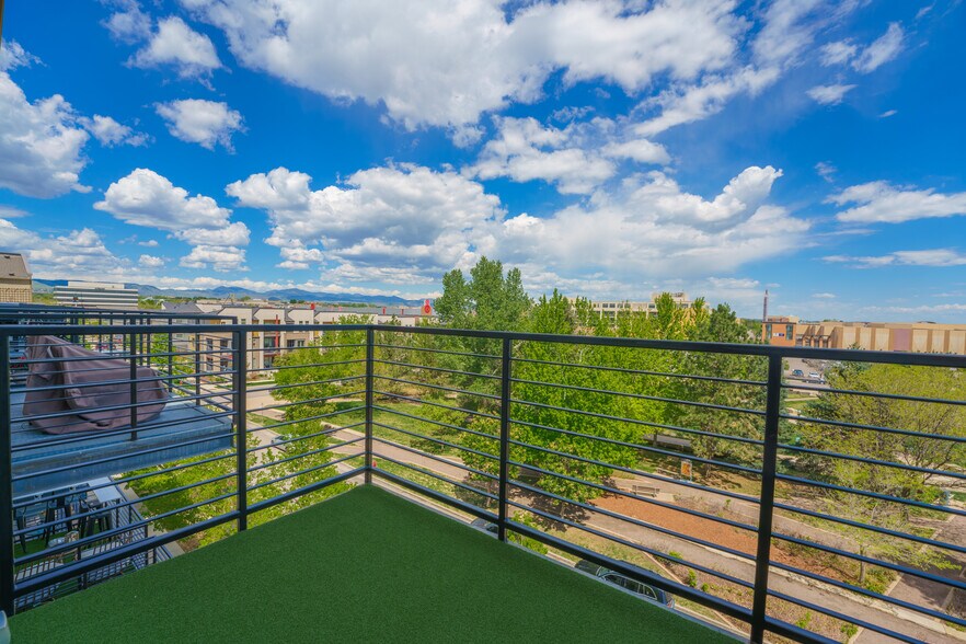 Building Photo - 7240 W Custer Ave