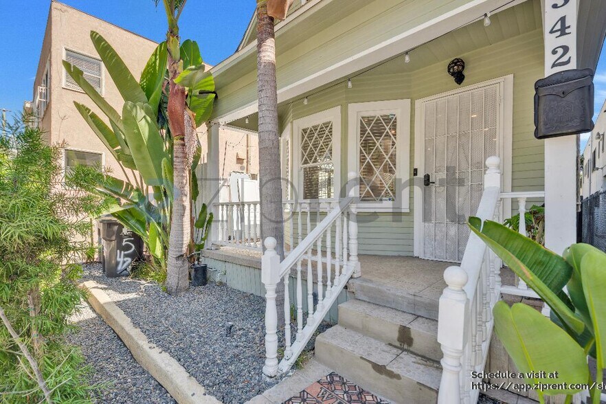 Building Photo - 542 Magnolia Ave