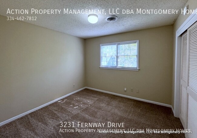 Building Photo - 3231 Fernway Dr