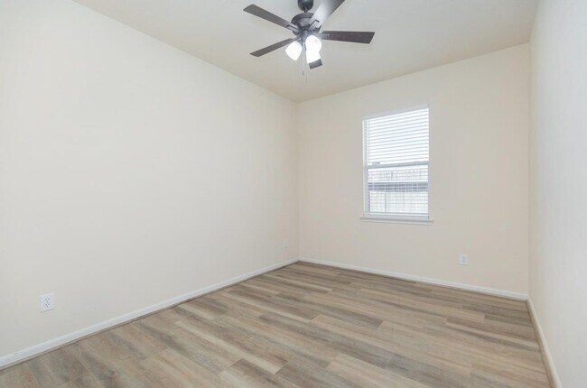 Building Photo - 7427 Boerne Creek Dr