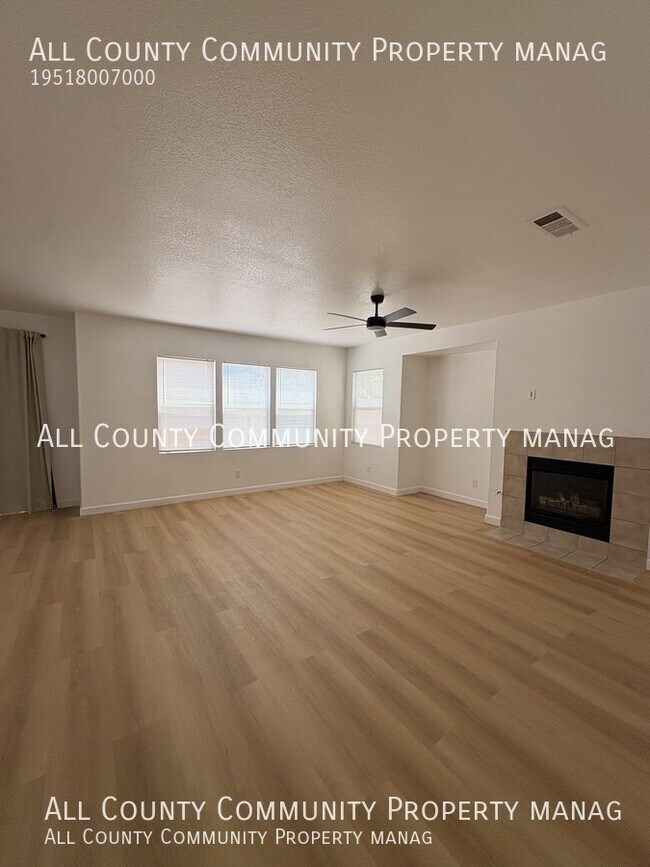 Building Photo - 3931 Palmetto Haven Ct