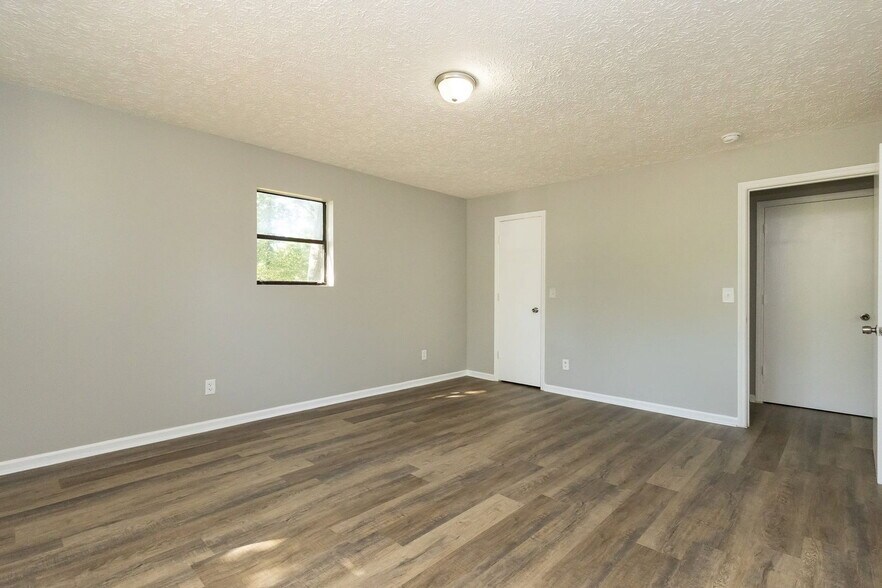 Building Photo - 13797 Tanoka Ct
