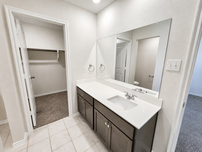 Building Photo - Practically New Home with Parks, Pools, Amazing Community!
