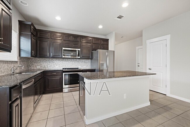Building Photo - 300 Ancellotta Wy