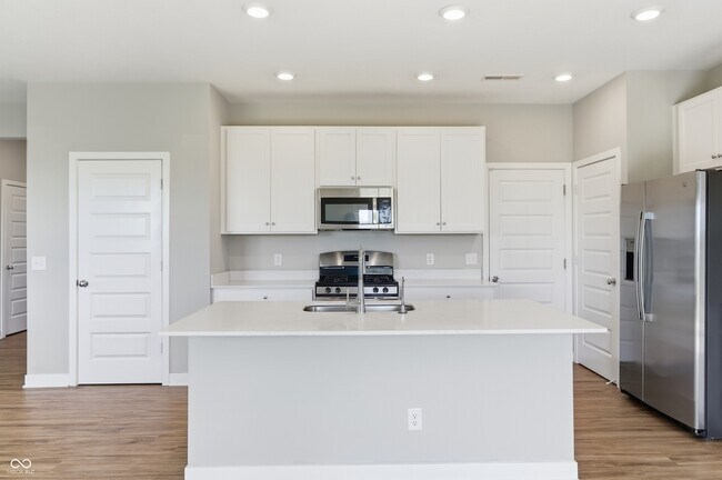 Building Photo - 221 Switchgrass Ln