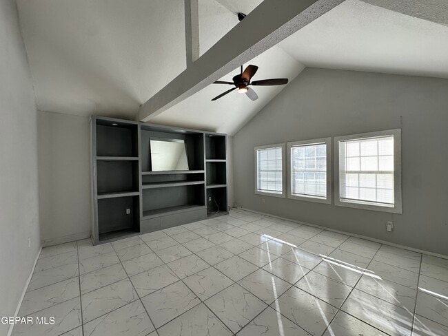 Building Photo - 10960 Joe Dimaggio Cir