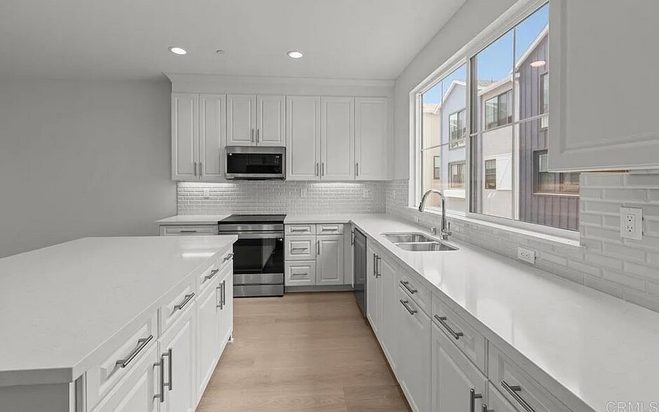 Building Photo - 2524 Chamomile Ln