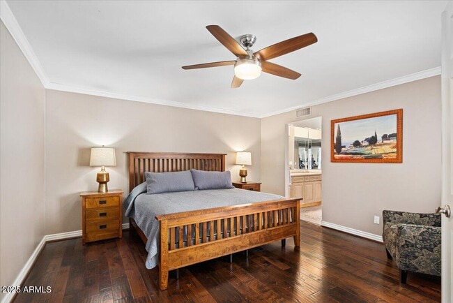 Building Photo - 8207 E Del Cuarzo Dr