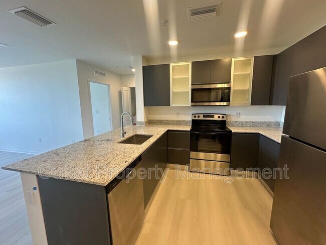 Building Photo - 5587 Millennia Park Dr