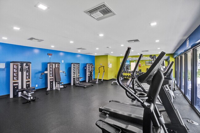 Building Photo - 2400 Deer Creek Country Club Blvd