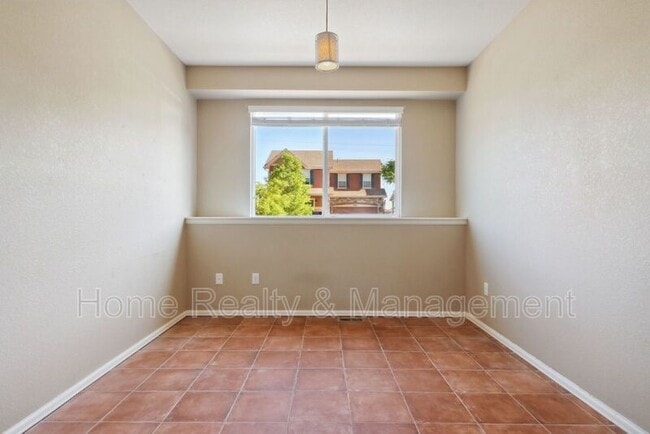 Building Photo - 10298 Nucla St