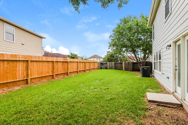 Building Photo - 6806 Oleander Grove Way
