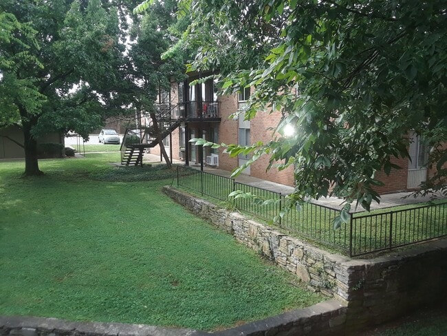 View - 2601 Hillsboro Pike