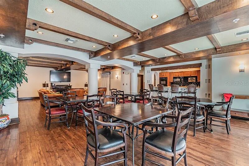 Clubhouse Social Room - 200 4th Ave S