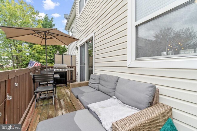 Building Photo - 21796 Kelsey Square