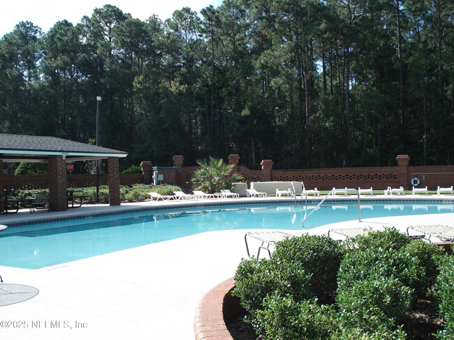 Building Photo - 564 Arborwood Dr