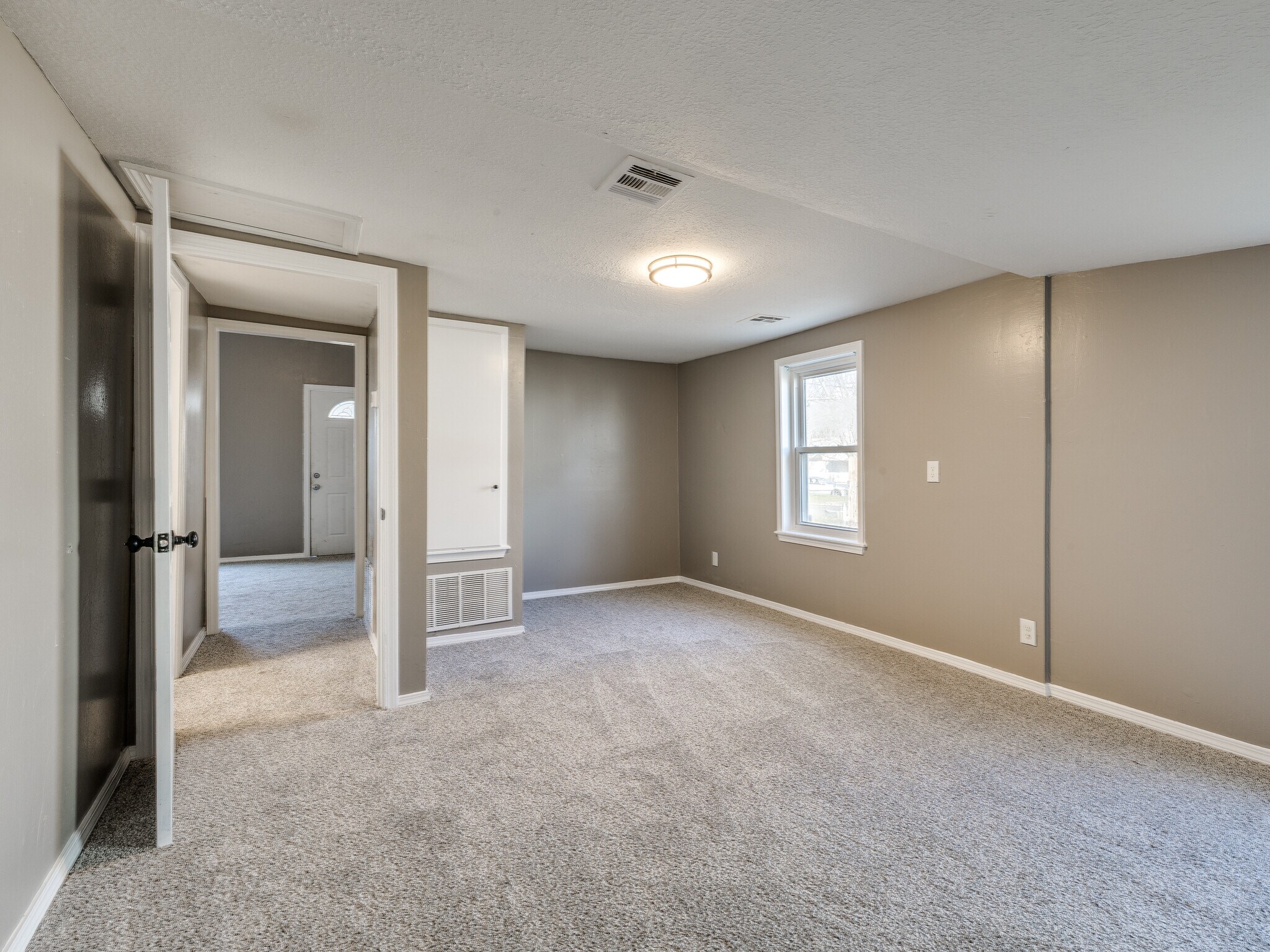 Primary Bedroom - 453 S 50th West Ave