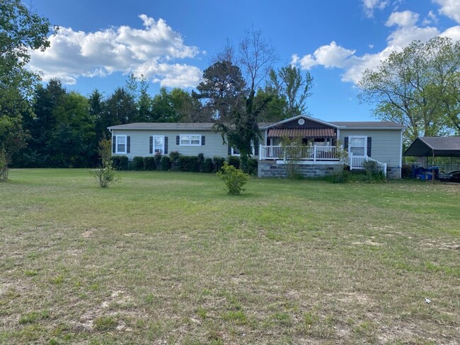 Primary Photo - Gorgeous Updated Mobile Home On Land!