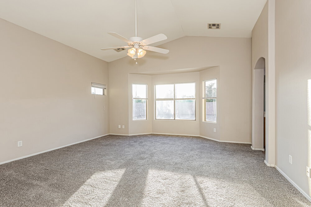 Building Photo - 7814 S 72nd Ln