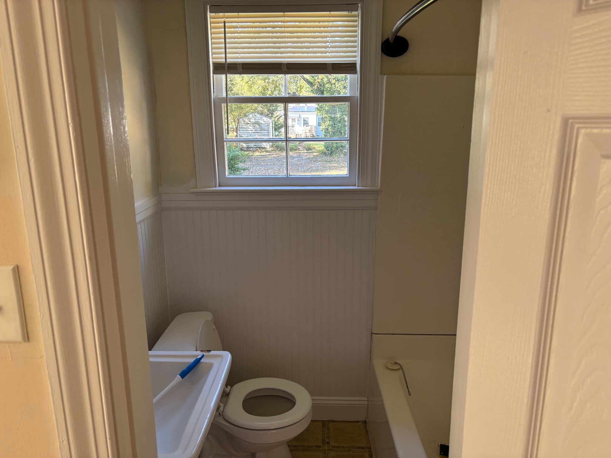 Building Photo - 5316 Smith Ave