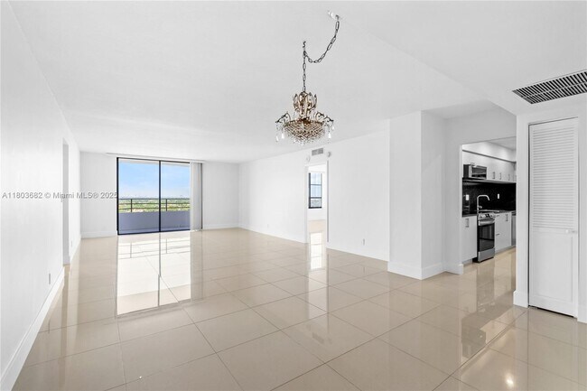 Building Photo - 600 Three Islands Boulevard